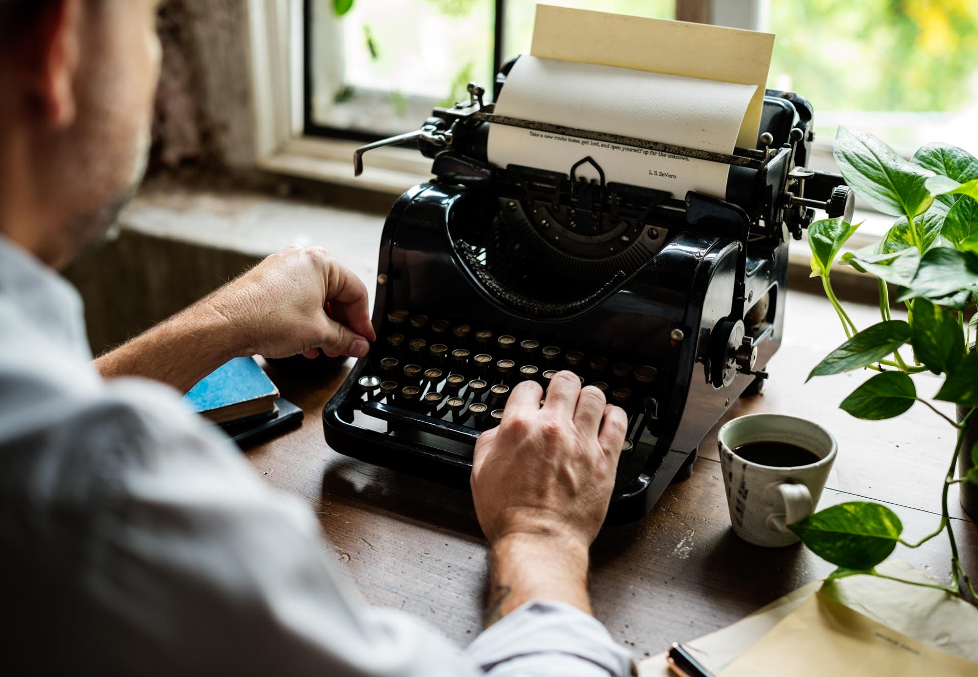 Copywriter and Ghostwriter und Autor